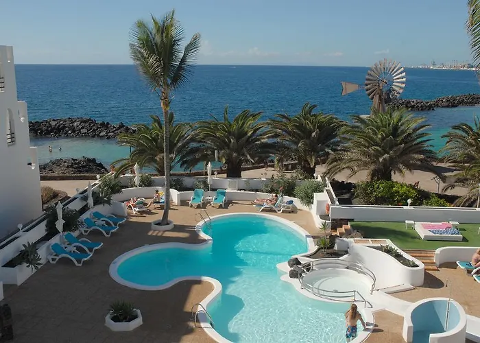 Neptuno Suites - Adults Only